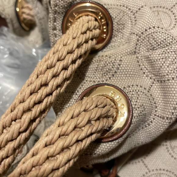 Bag - Picture 3 of 6